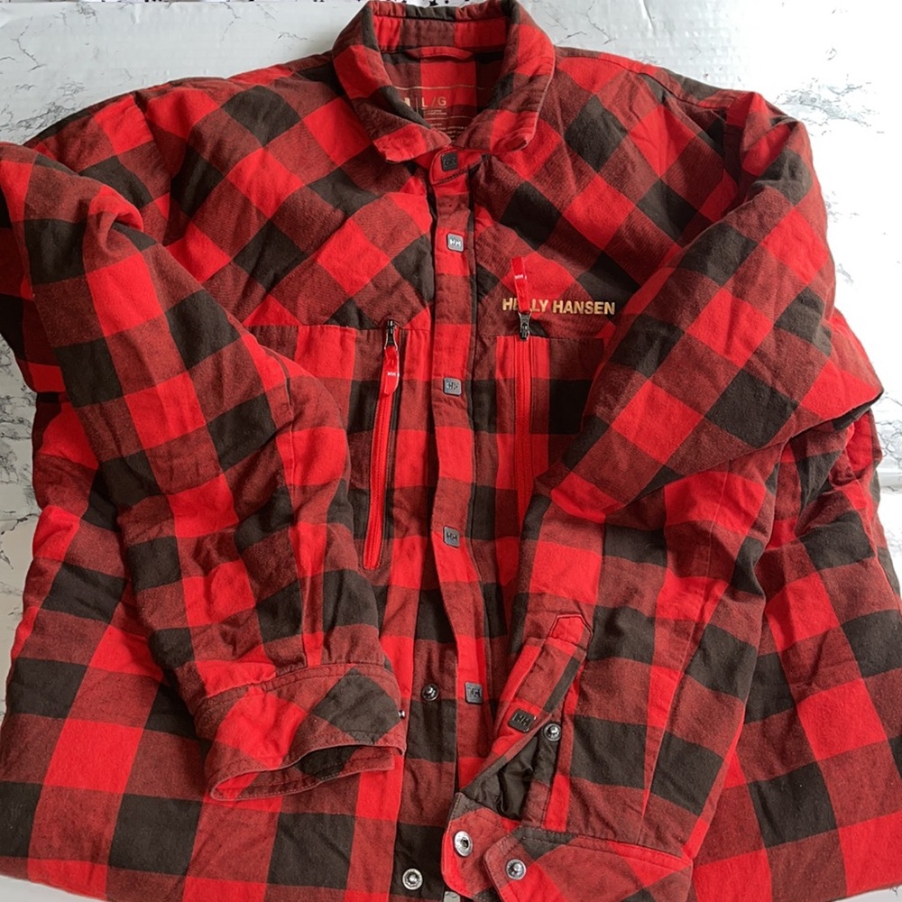 HELLY HANSEN WARMCORE BY PRIMALOFT RED AND BLACK CHECKERED SHIRT JACKET SZ LARGE